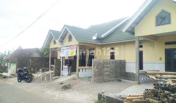Rumah Disewakan 2 Kamar Dekat Kampus UII, Pakem, Sleman 2