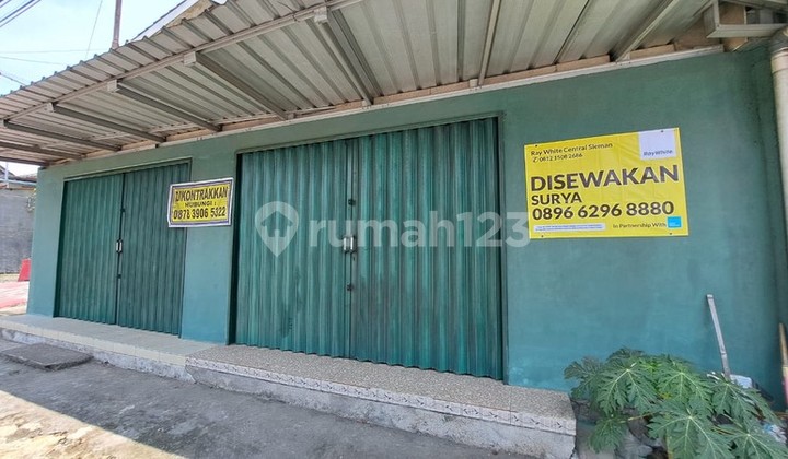 For Rent Commercial Space in Strategic Location at Tridadi Sleman