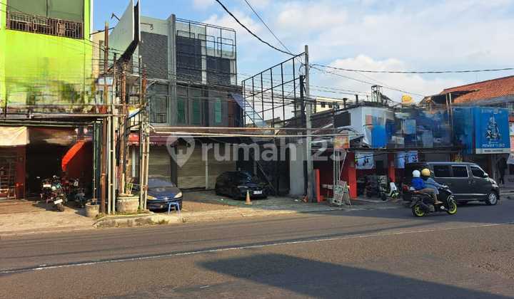 For Rent 2-Story Business Space Strategic Location Near UGM Campus 1