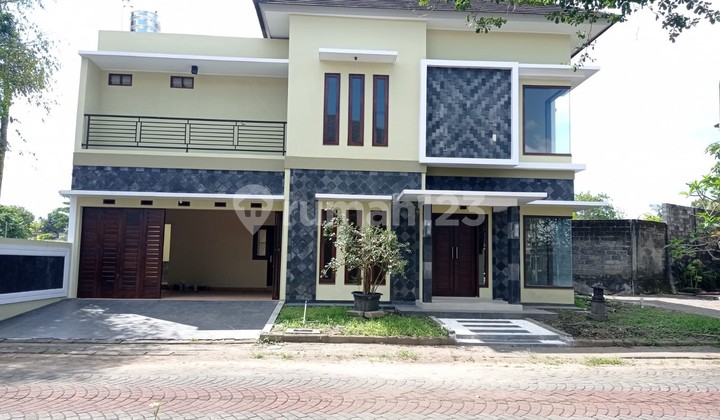 Disewakan Rumah 2 Lantai dalam Perum Fasco Mansion Ngaglik Sleman