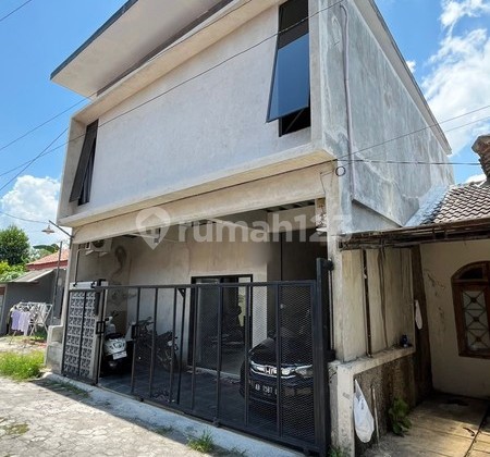 Rumah Semi Furnish 2 Lantai Siap Huni di Ngaglik, Sleman - Lokasi Strategis Dekat Pasar Gentan Rumah Semi Furnish 2 Lantai Siap Huni di Ngaglik, Sleman - Lokasi Strategis Dekat Pasar Gentan