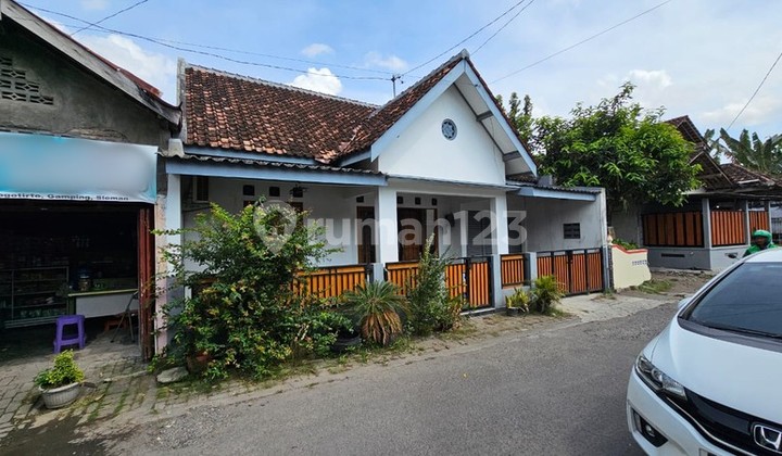 Residential House Near UNISA Campus West Ring Road, Gamping, Sleman Residential House Near UNISA Campus West Ring Road, Gamping, Sleman