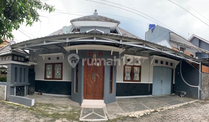 For Rent: Strategic Location Residential House on Jalan Palagan, Ngaglik, Sleman, Yogyakarta