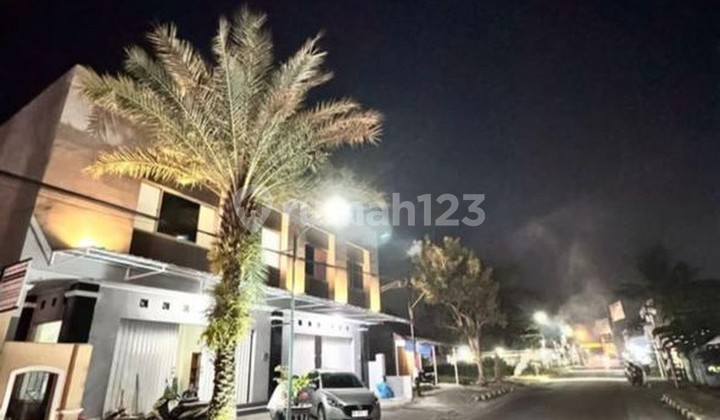 FOR SALE BEAUTIFUL STRATEGICALLY LOCATED SHOPHOUSE IN UMY AREA 2 FLOORS 2