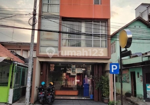 Dijual Ruko 3 lantai Lokasi Strategis Lokasi Jalan Gejayan Caturtunggal Depok Sleman. Dijual Ruko 3 lantai Lokasi Strategis Lokasi Jalan Gejayan Caturtunggal Depok Sleman.