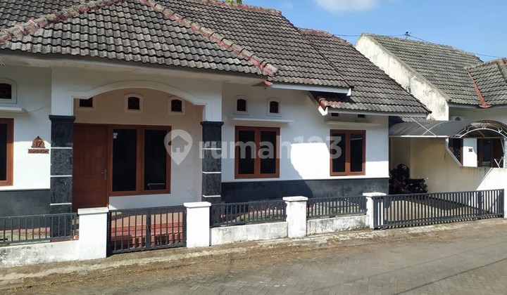 Rumah Tinggal Di Perumahan Dekat Transmart, Maguwohaejo, Depok, Sleman 2