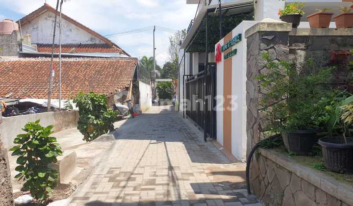 For Sale Land Only 205m² House in Caringin Jatinangor For Sale Land Only 205m² House in Caringin Jatinangor