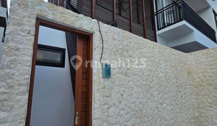 Fully Furnished Villa Kampial, Benoa Dharmawangsa. Fully Furnished Villa Kampial, Benoa Dharmawangsa.