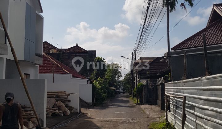 Rumah Baru Di Tengah Kota Denpasar. Siap Huni. Teuku Umar