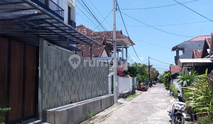 New House in Imam Bonjol, Strategic Location. Fully Furnished. 2