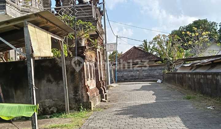 Tanah Denpasar Timur, Siulan. Siap Bangun. Mobil Bisa Lewat. Tanah Denpasar Timur, Siulan. Siap Bangun. Mobil Bisa Lewat.