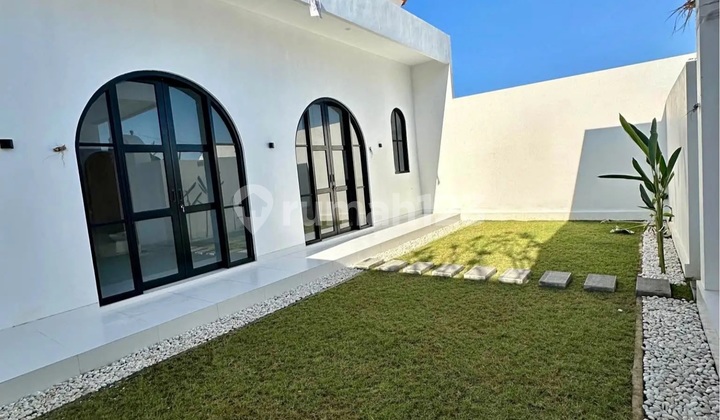 Merek Baru Villa Di Dalung. Lengkap Berfurnitur, Siap Disewa Merek Baru Villa Di Dalung. Lengkap Berfurnitur, Siap Disewa