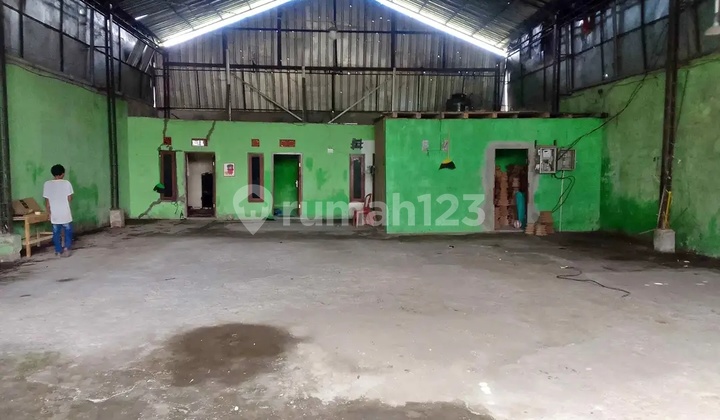 Gudang Murah, Pinggir Jalan. Tronton Truck bisa Lewat. Abiansemal Gudang Murah, Pinggir Jalan. Tronton Truck bisa Lewat. Abiansemal