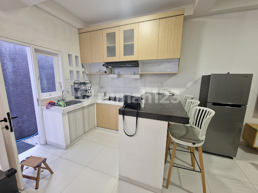 Rumah Cantik dan Murah! Denpasar Barat. Soputan.. Rumah Terawat, Fully Furnish. 2