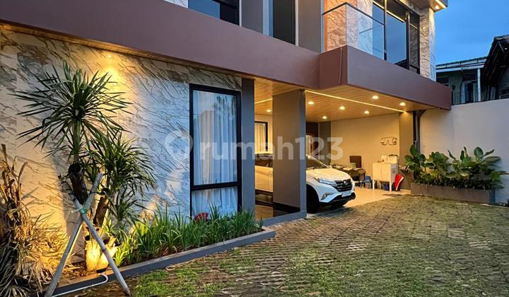 For Sale Rumah Modern Minimalis di Cirendeu Jakarta Selatan For Sale Rumah Modern Minimalis di Cirendeu Jakarta Selatan