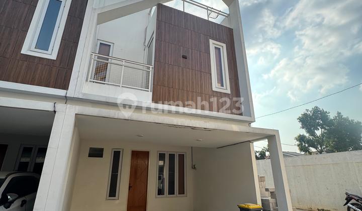 Rumah Cantik di Pesanggrahan, Akses Mudah ke Gandaria City, Pim Rumah Cantik di Pesanggrahan, Akses Mudah ke Gandaria City, Pim