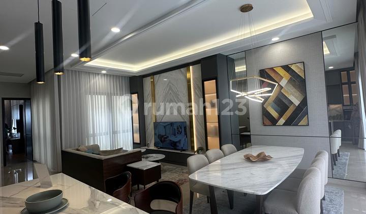 Dream House at Indah Town House 2, Quick Access, Scenic Environment