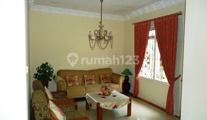 RUMAH MEWAH Cibubur Raffles Hills, Siap Huni, Langsung Pemilik