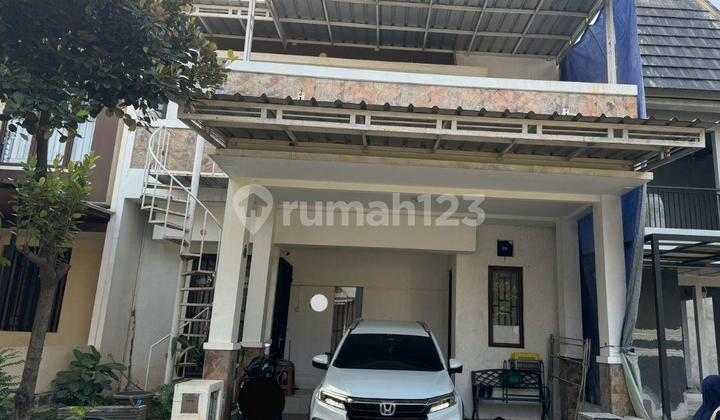 Fully Renovated House in Graha Raya, Side Garden, Suitable for Family
