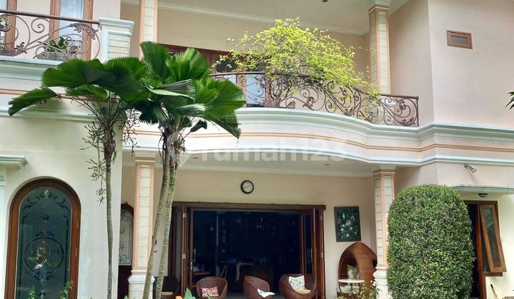 Rumah Sultan Full Furnished di Cilandak SHM ada Kolam Renang 1