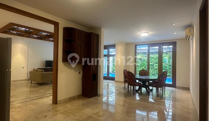 Disewakan Rumah Cantik & Asri Kemang Area 2