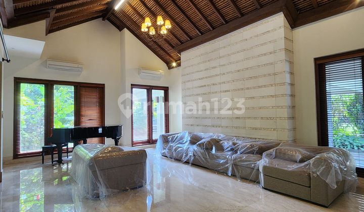 Rumah Mewah Tropical Resort di Cipete, Dekat MRT dan Mal 2