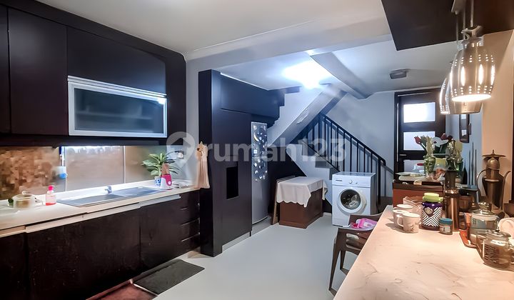 For Sale Modern Tropical House in Pejaten, South Jakarta 2