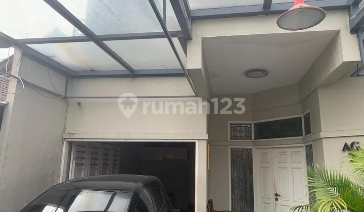 For Sale Rumah Modern Minimalis Tropis di Bintaro Tangsel 2
