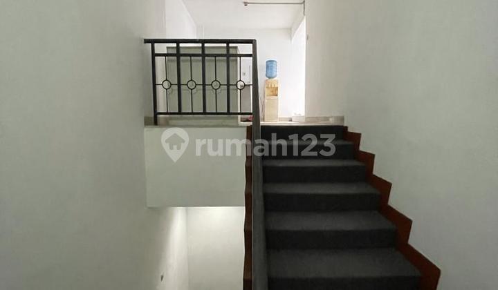 For Rent: Affordable and Nice Shop House in Pondok Indah, Min. 2 Years (JP) For Rent: Affordable and Nice Shop House in Pondok Indah, Min. 2 Years (JP)