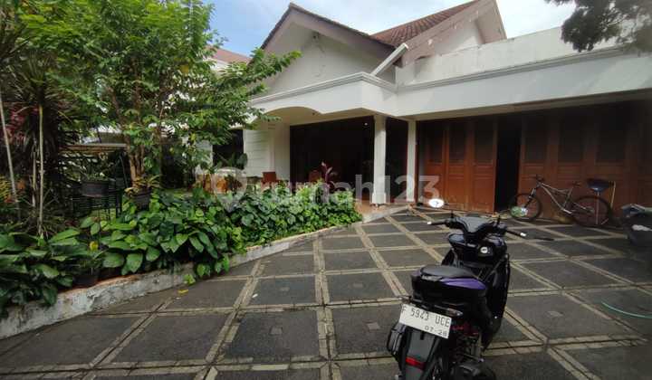 Dijual Rumah di Kemang Dalam - Jakarta Selatan! (FF)