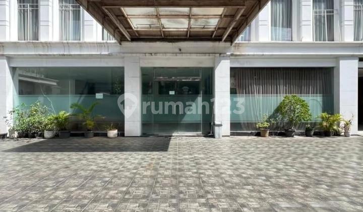 DIJUAL HOT PROPERTY Gedung Kebayoran Baru (SD)