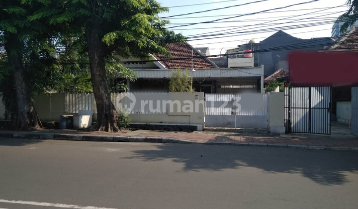 Dijual Rumah Klasik Di Pejompongan Raya (KV/MM) Dijual Rumah Klasik Di Pejompongan Raya (KV/MM)