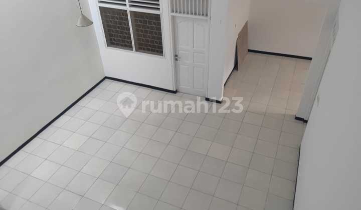 Rumah 2 Lantai Bagus Di Komplek Bea Cukai Sukapura Jakarta Utara 2