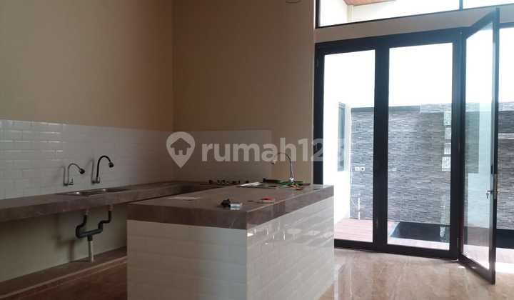 Rumah 2 Lantai di Imperial Gading Sukapura Jakarta Utara