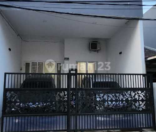 Rumah 2 Lantai Siap Huni di Kelapa Gading Jakarta Utara