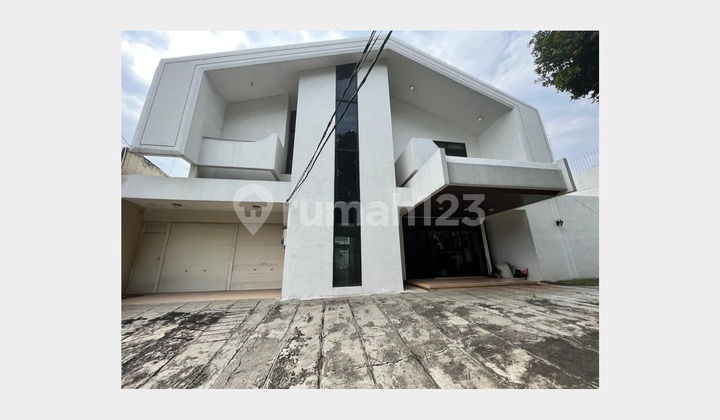 Rumah Siap Huni 2 Lantai Area Elite Mampang