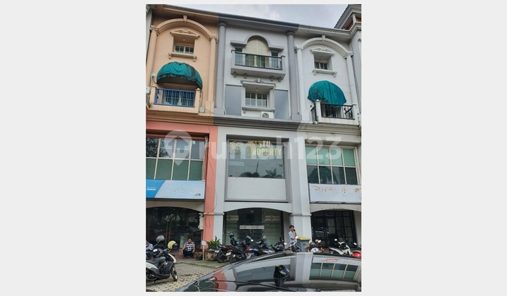 Limited Offer, Ruko 4 Lantai Kawasan Elit Gandaria Utara