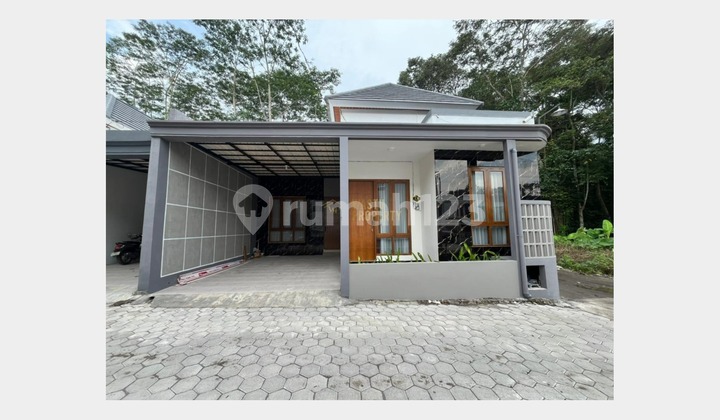 Rumah Cantik Dekat Uii, Siap Huni di Ngemplak Sleman