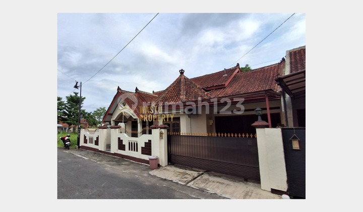 Rumah Second Tipe Besar Siap Huni di Purwomartani Sleman
