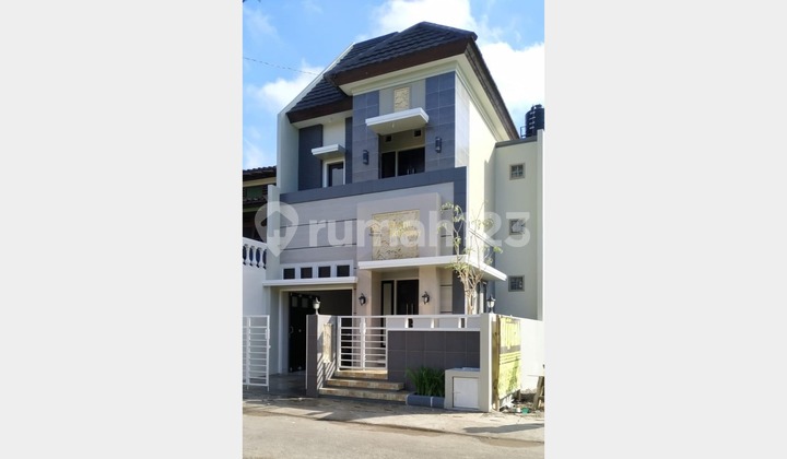 Rumah 2 Lantai Murah di Kawasan Maguwoharjo, Depok Sleman