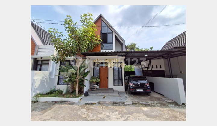 Rumah Modern Murah Sisa 2 Unit di Cluster Kasihan Bantul