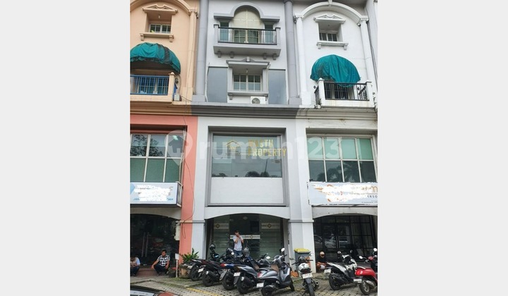 Ruko Prestisius di Gandaria Utara Jantung Kebayoran Baru Ruko Prestisius di Gandaria Utara Jantung Kebayoran Baru