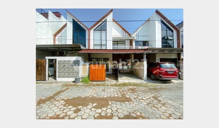 Well-Maintained Affordable 2-Story House Near Prambanan Temple Well-Maintained Affordable 2-Story House Near Prambanan Temple