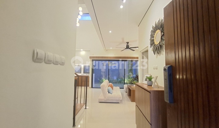 Rumah 2 Lantai Harga Promo, Siap Huni Dekat Sma N 2 Ngaglik