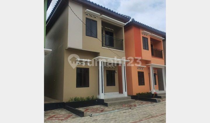 Rumah Siap Huni di Cluster Hunian 2 Lantai Pondok Gede Rumah Siap Huni di Cluster Hunian 2 Lantai Pondok Gede