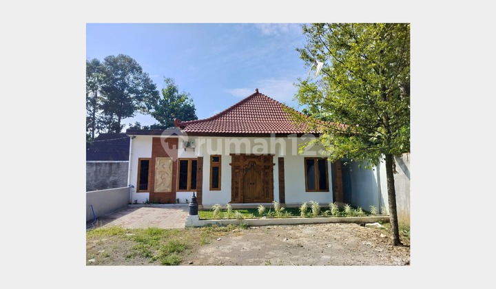 Rumah Etnik Jawa Murah Beberapa Menit ke Borobudur