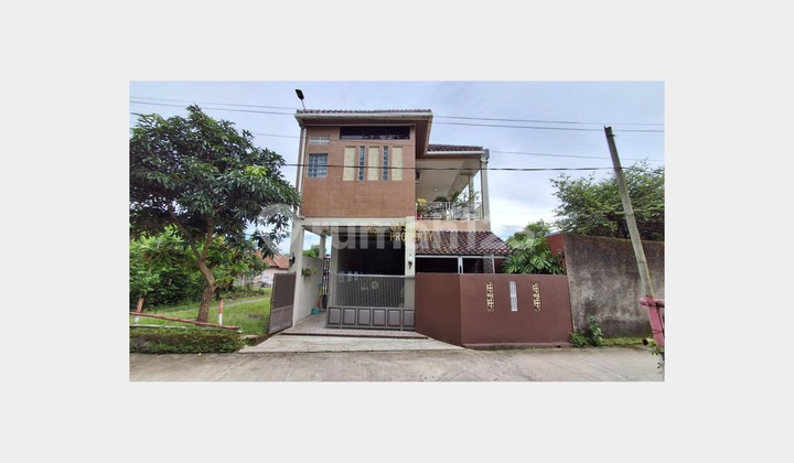 Rumah Second 2 Lantai Tipe Besar Dekat Rsud Prambanan