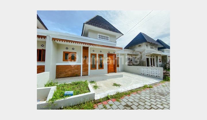 Beautiful House Ready to Build in Prambanan Near Jl. Jogja-Solo