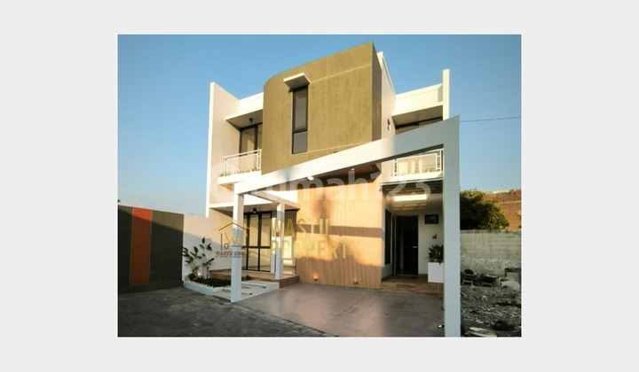 Rumah Cantik Murah 2 Lantai Dekat Pusat Kota Sleman