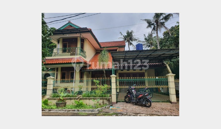 Rumah Besar Terawat di Cibubur Ciracas, Akses Tol Mudah Rumah Besar Terawat di Cibubur Ciracas, Akses Tol Mudah